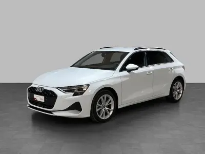 Usata Audi A3 Advanced Plus 116 CV (85 kW) 2025 Bianco ghiacciaio metallizzato Berlina