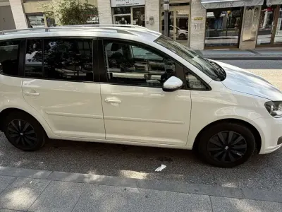 Usata VW Touran 105 CV (77 kW) 2011 Monovolume