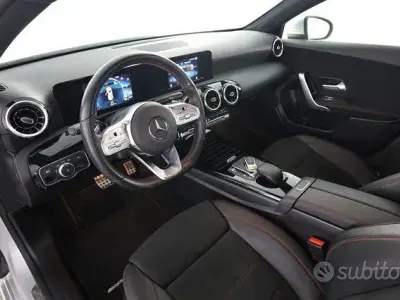 Usata Mercedes A250 Premium 160 CV (117 kW) 2022 Grigio Berlina
