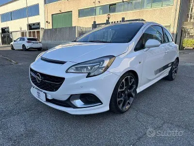 Używany Opel Corsa OPC 207 KM (152 kW) 2017 Biały Hatchback
