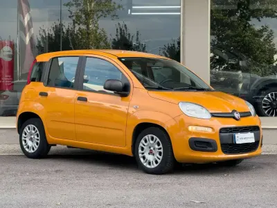 Usata Fiat Panda City Life 70 CV (51 kW) 2021 Arancione Utilitaria