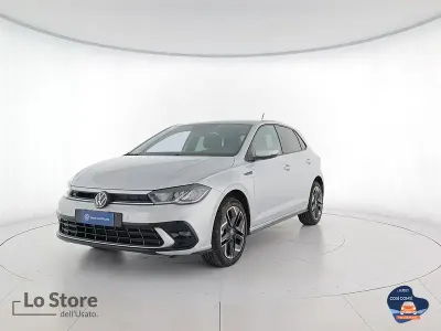 Usata VW Polo R-line Plus 95 CV (69 kW) 2025 Reflex silver metallizzato Utilitaria