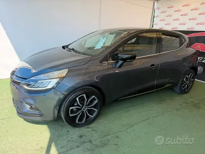 Usata Renault Clio IV 75 CV (55 kW) 2018 Blu Berlina