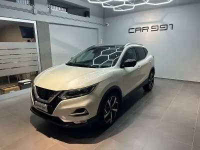 Usata Nissan Qashqai Tekna 131 CV (96 kW) 2018 Perlato metallizzato SUV