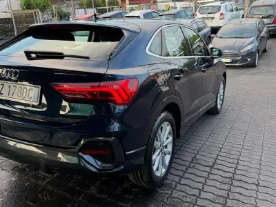 Usata Audi Q3 Sportback Ambiente 150 CV (110 kW) 2020 Grigio SUV