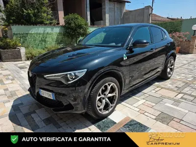 Usata Alfa Romeo Stelvio Quadrifoglio 510 CV (375 kW) 2020 Nero SUV