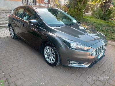 usata Ford Focus 1.5 TDCi 120 CV Start&Stop Powershift T