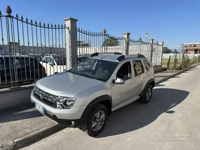 Usata Dacia Duster 105 CV (77 kW) 2016 Grigio SUV