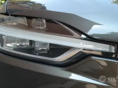 Usata Volvo XC60 Business Edition 190 CV (139 kW) 2019 Verde SUV