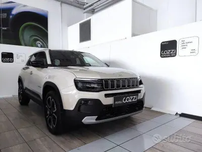 Nuova Jeep Avenger 101 CV (74 kW) 2026 Giallo SUV