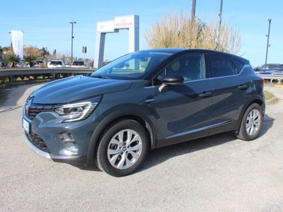 Usata Renault Captur Techno 145 CV (106 kW) 2022 Blue met SUV