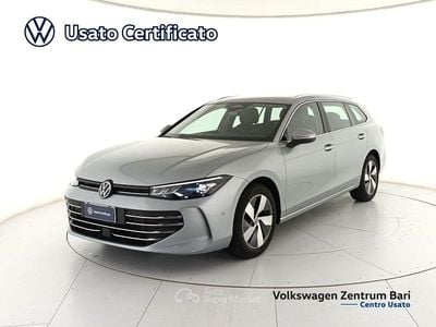 Usata VW Passat Business 150 CV (110 kW) 2024 Argento Station wagon
