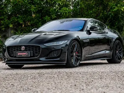 Usata Jaguar F-Type First Edition 300 CV (220 kW) 2021 Nero Coupé