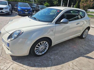 Bianco pastello Usata 2015 Alfa Romeo MiTo Distinctive Utilitaria | 6300 € (Buon prezzo)
