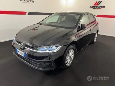 Usata VW Polo Style 95 CV (69 kW) 2023 Nero Utilitaria