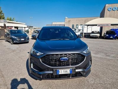 Begagnad Ford T 238 HK (175 kW) 2020 Grå Kombi
