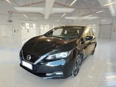 Usata Nissan Leaf 89 kW (122 CV) 2021 Nero Utilitaria