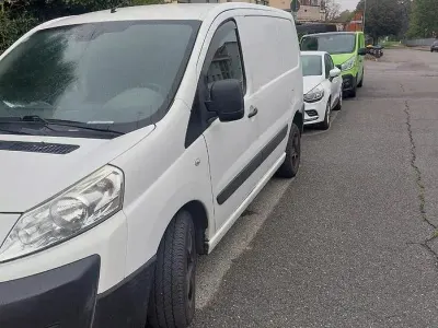 Begagnad Peugeot Expert 94 HK (69 kW) 2011 Van