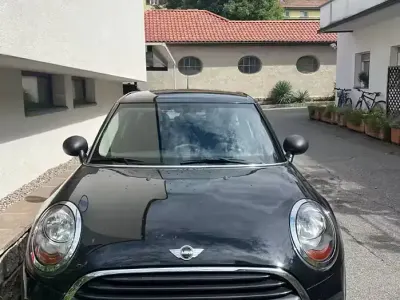 Usata Mini ONE 75 CV (55 kW) 2016 Nero Utilitaria