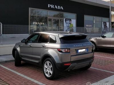Usata Land Rover Range Rover evoque 150 CV (110 kW) 2015 Grigio SUV
