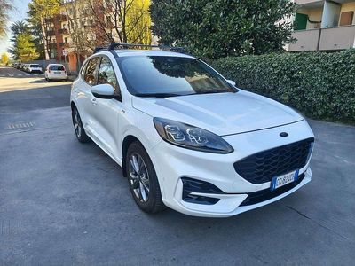 Usata Ford Kuga ST-Line X 190 CV (139 kW) 2021 Bianco SUV