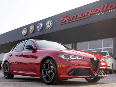 Nuova Alfa Romeo Giulia 280 CV (205 kW) 2025 Rosso alfa Berlina