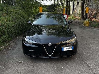 Usata Alfa Romeo Giulia Super 200 CV (147 kW) 2017 Nero Berlina