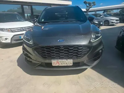 Usata Ford Kuga ST-Line 120 CV (88 kW) 2022 Grigio SUV