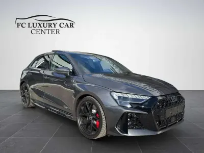 Nuova Audi RS3 Design 400 CV (294 kW) 2025 Grigio Berlina