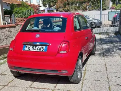 Begagnad Fiat 500 69 HK (50 kW) 2018 Röd Sedan