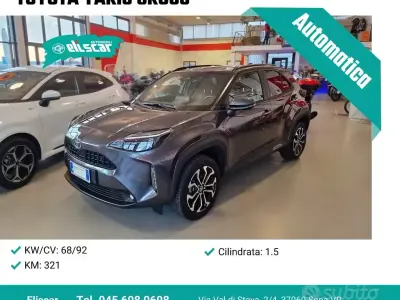 Nuova Toyota Yaris Cross Trend 131 CV (96 kW) 2026 Grigio scuro SUV