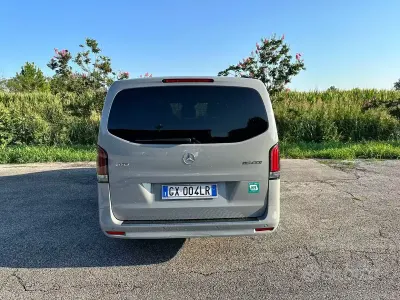 Usata Mercedes Vito 163 CV (119 kW) 2024 Grigio Furgone