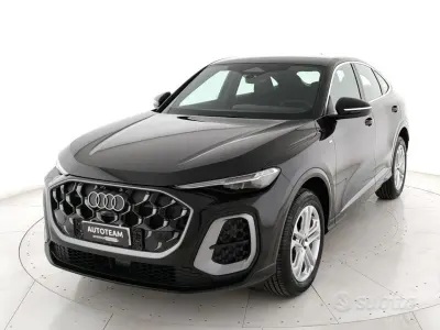 Nuova Audi Q5 Sportback S-Line 204 CV (150 kW) 2025 Nero mythos SUV