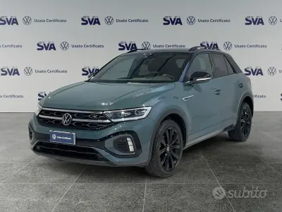 Usata VW T-Roc R-line 110 CV (80 kW) 2022 Blu SUV