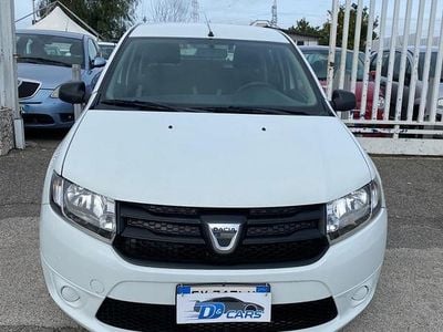 Usata Dacia Sandero Ambiance 75 CV (55 kW) 2015 Bianco Berlina
