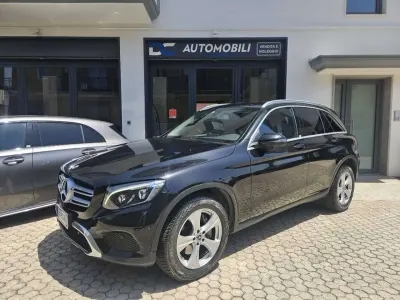 Usata Mercedes GLC250 204 CV (150 kW) 2018 Nero SUV