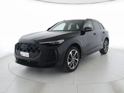 Usata Audi Q5 S-Line 204 CV (150 kW) 2025 Nero mito metallizzato SUV