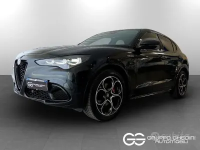Usata Alfa Romeo Stelvio Veloce 210 CV (154 kW) 2023 Nero SUV