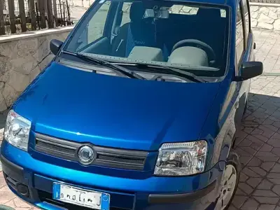 Usata Fiat Panda 69 CV (50 kW) 2005 Utilitaria