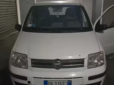 Usata Fiat Panda 69 CV (50 kW) 2006 Bianco Utilitaria