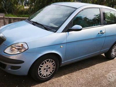 Usata Lancia Ypsilon 70 CV (51 kW) 2006 Utilitaria