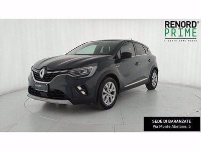 Blu scuro Usata 2022 Renault Captur Intens SUV | 17.990 € (Buon prezzo)