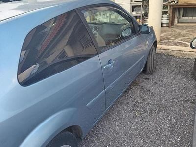 Usata Ford Fiesta 68 CV (50 kW) 2006 Utilitaria