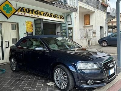 Usata Audi A3 Cabriolet Attraction 140 CV (102 kW) 2012 Blu Cabrio
