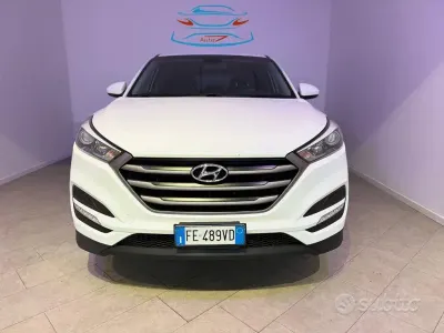 Second-hand Hyundai Tucson Comfort 132 CP (97 kW) 2016 Alb SUV