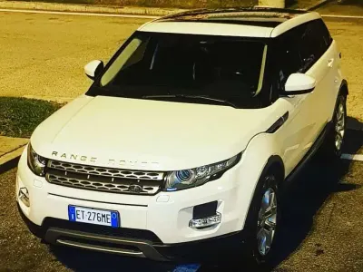 Usata Land Rover Range Rover evoque Dynamic 190 CV (139 kW) 2014 Bianco SUV