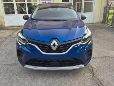Usata Renault Captur Techno 101 CV (74 kW) 2024 Blu SUV