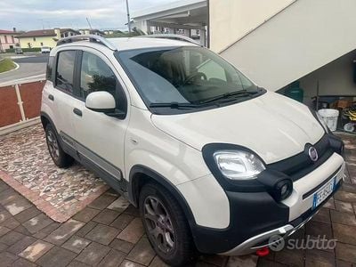 Begagnad Fiat Panda Cross Cross 95 HK (69 kW) 2016 Beige Halvkombi