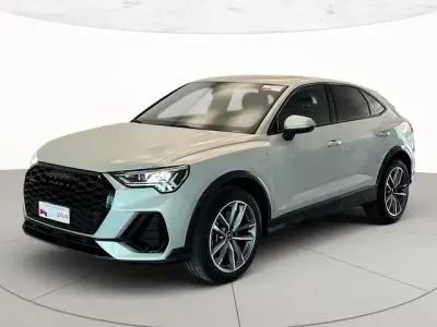 Usata Audi Q3 Sportback S-Line 193 CV (141 kW) 2025 Argento cavo metallizzato SUV
