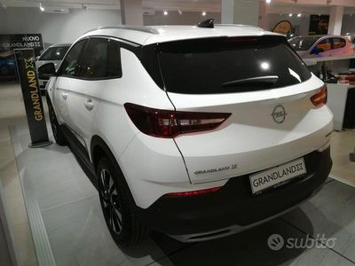 Usata Opel Grandland X 130 CV (95 kW) 2019 Bianco SUV